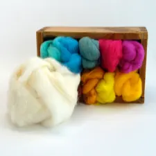 Lanas needle felting