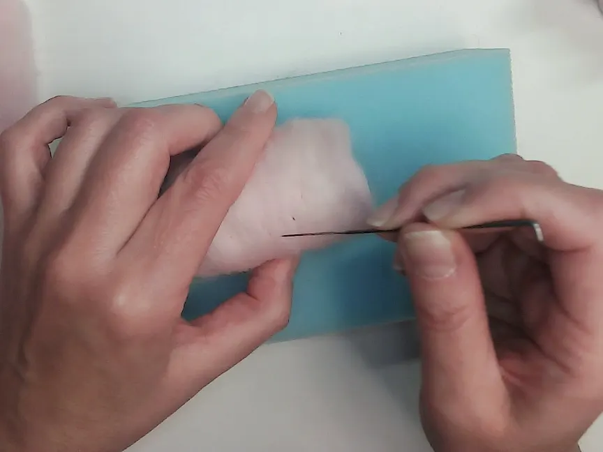 Cómo fieltrar capas de color con needle felting paso a paso 2 Capas 2