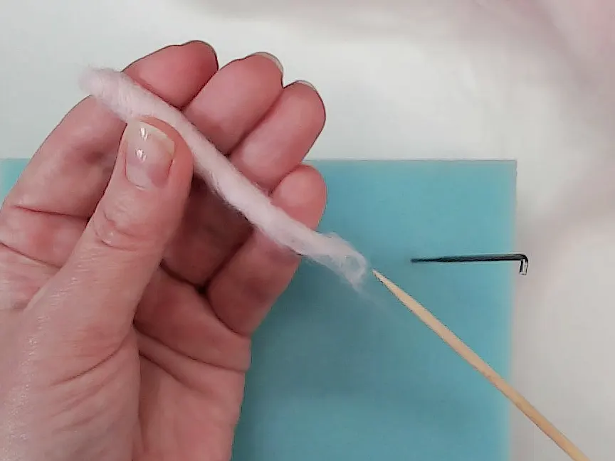 Cómo fieltrar cilindros con needle felting paso a paso 4 Cilindro 4